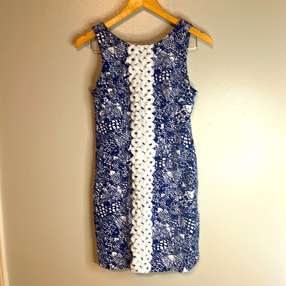 Lilly Pulitzer casual dress size 6 in excellent condition